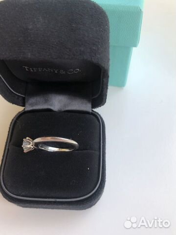 Помолвочное кольцо Tiffany Setting Помолвочное кольцо Tiffany Setting