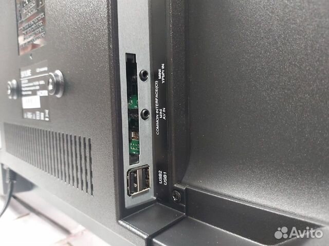 Телевизор SkyLine Smart TV 32YST5970 32 Телевизор SkyLine Smart TV 32YST5970 32