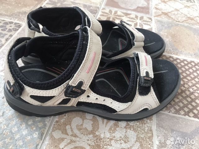 Сандалии Сандалии