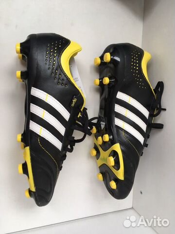 Футбольные бутсы Adidas 11pro Футбольные бутсы Adidas 11pro
