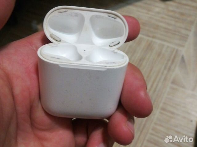 Кейс от Аpple AirPods2 без наушников