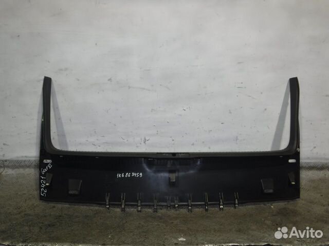 VW Golf 6 Обшивка багажника