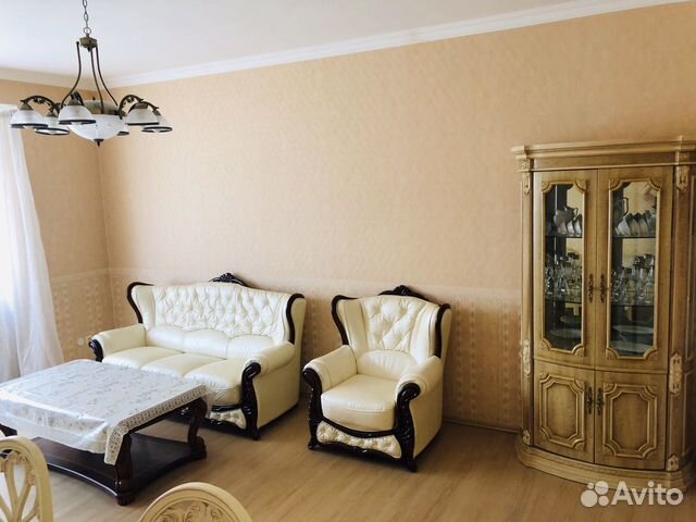 3-к квартира, 130 м², 2/6 эт.