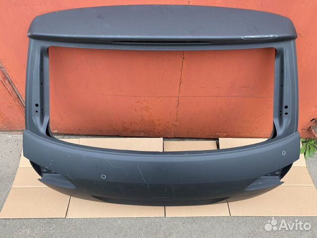 Новая крышка багажника Volkswagen Touareg с 2010г