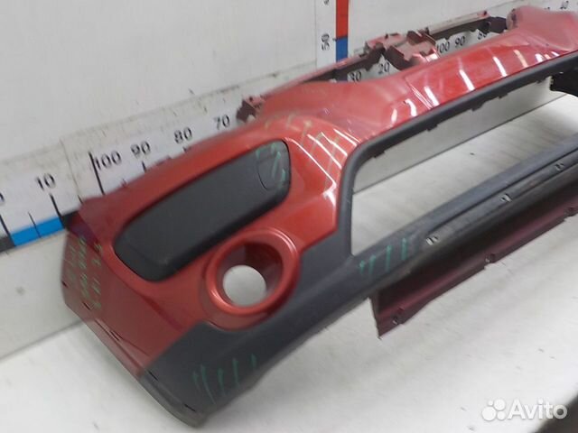 Бампер передний на Renault Sandero Бампер передний на Renault Sandero