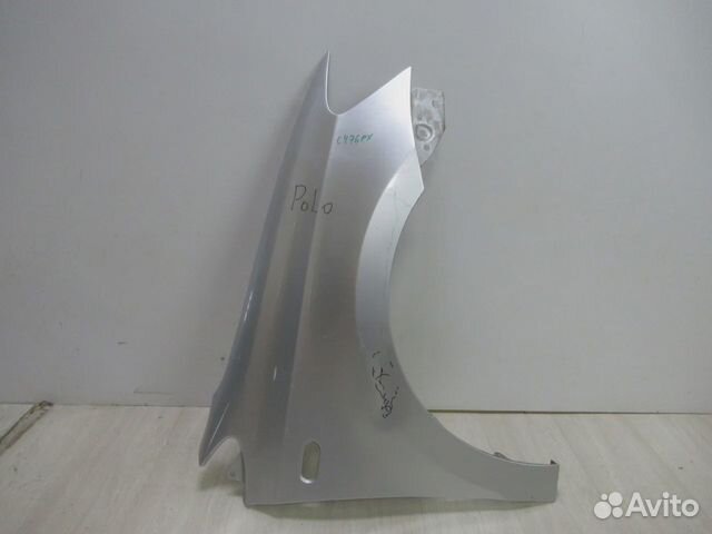 Крыло переднее правое Volkswagen Polo sedan Крыло переднее правое Volkswagen Polo sedan