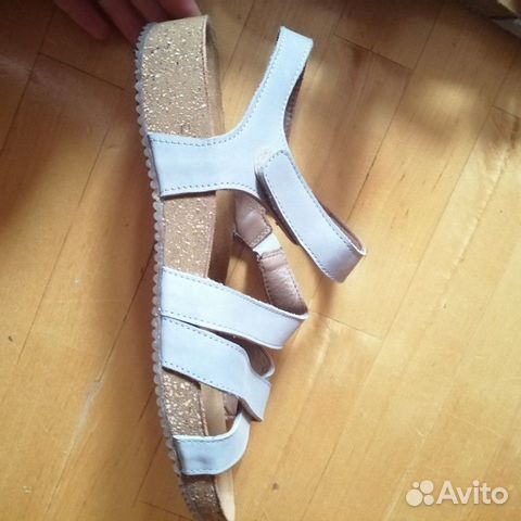 Сандалии Сандалии