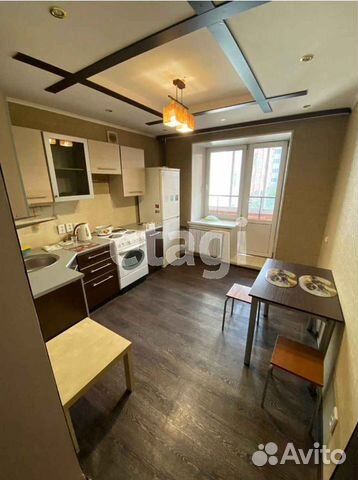1-к квартира, 38 м², 2/9 эт.