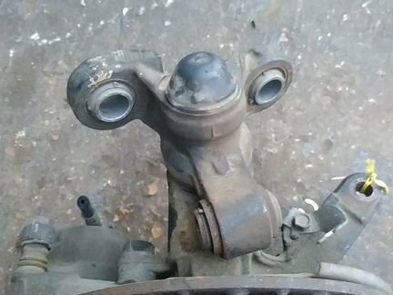 Поворотный кулак nissan primera p12