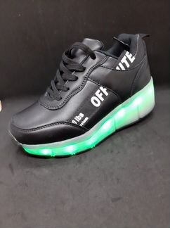 Кроссовки-ролики с подсветкой