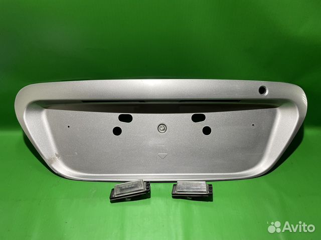 Накладка крышки багажника Mitsubishi Lancer 9