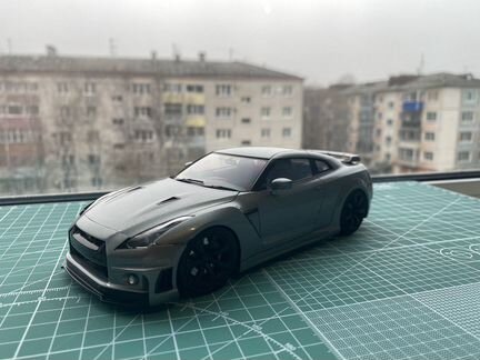 Масштабная модель 1/24 nissan GT-R 35 в тюнинге от