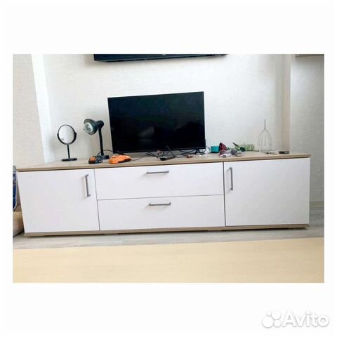 Новая тумба под телевизор 1.8 м