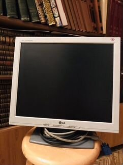 Монитор LG flatron L1715S