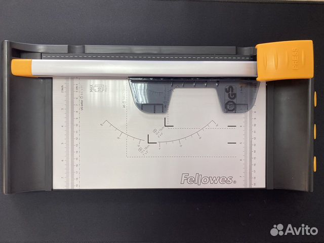 Резак для бумаги роликовый Fellowes