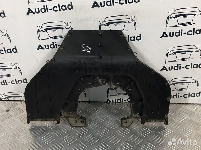 Воздуховод Audi RS5 RS4 8T0301258