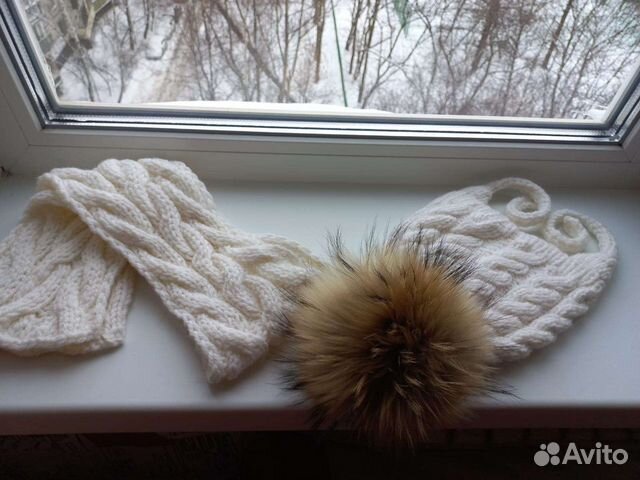 Вязаная шапка с помпоном, снуд, шарф