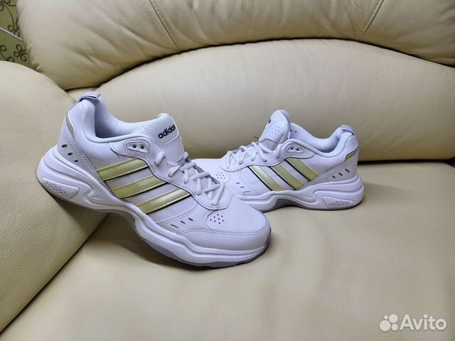 Кроссовки Adidas новые 41 р