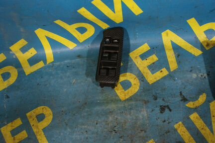 Кнопки стеклоподъемников Nissan Maxima a32