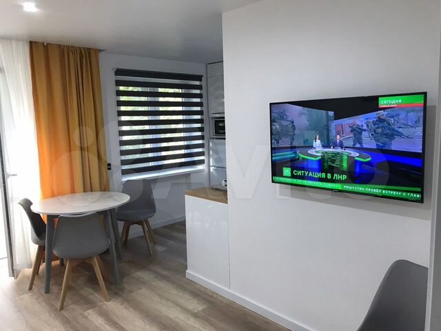 2-к. квартира, 57 м², 2/5 эт.