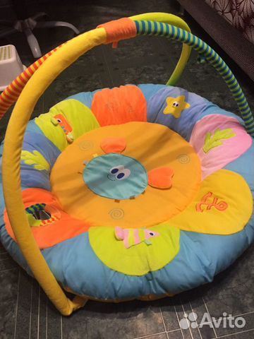 Развивающий коврик