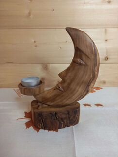 Подсвечник из дерева