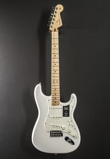 Fender Player Stratocaster Polar White (SSS - HSS)