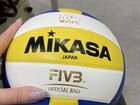 Волейбольный мяч Mikasa с подписями сборной Динамо