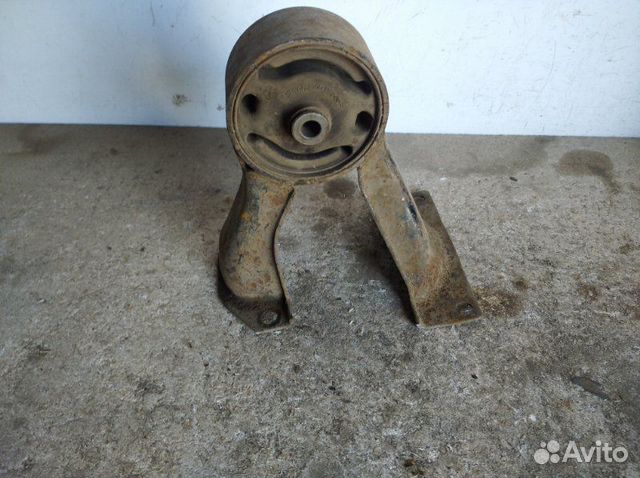 Подушка двигателя задняя Chery Fora (A21) SQR481F