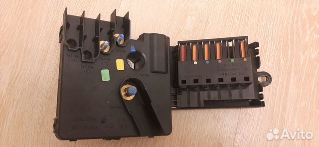 Блок предохранителей Mercedes E-Class W211