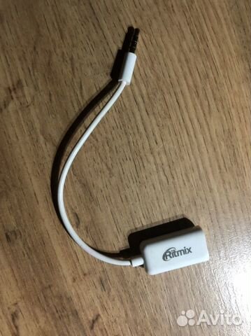 Переходник для наушников с двумя входами