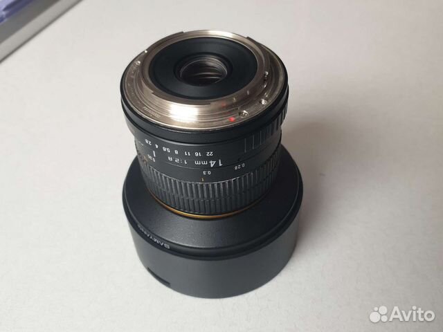 Объектив samyang ae 14mm F2.8