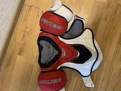 Нагрудник хоккейный Bauer Vapor x800