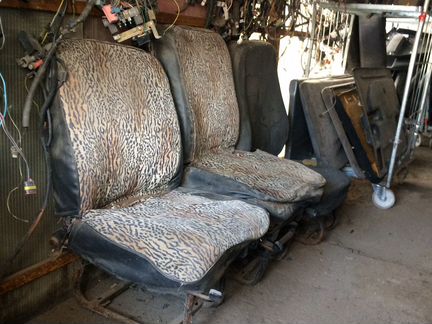 Сиденье салонное УАЗ 2206 цена за шт