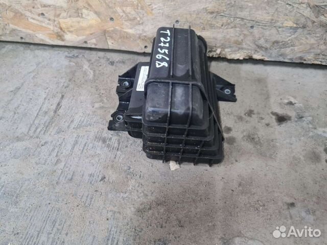 Резонатор воздушного фильтра Mazda Cx-7