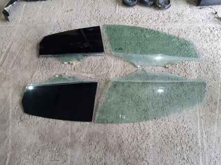 Hyundai i30 GD стекло