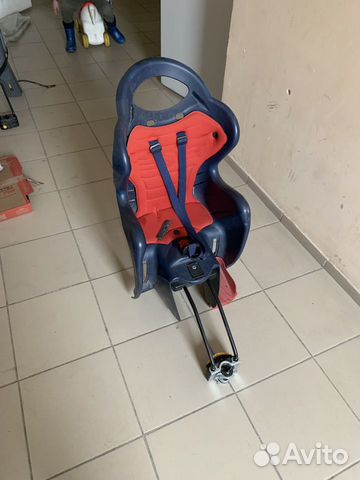 Детское кресло на велосипед