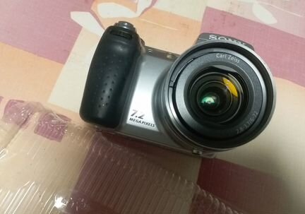 Фотоаппарат 