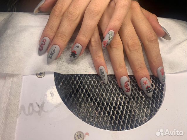 Мастер маникюра