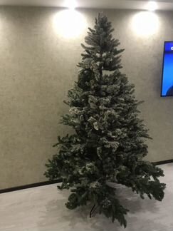 Елка искусственная