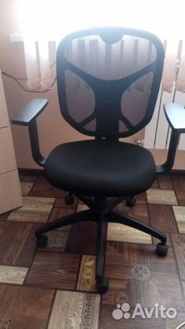 Компьютерное кресло