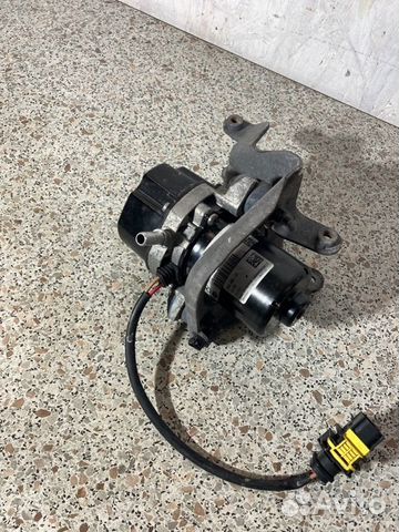 Вакуумный усилитель тормозов Mercedes C-Class W205