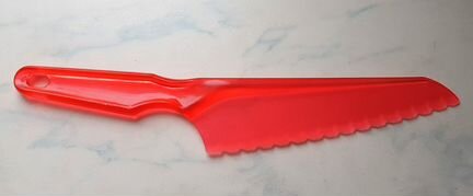 Нож для зелени, масла и сыра