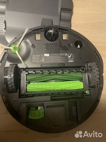 Робот пылесос irobot roomba i7