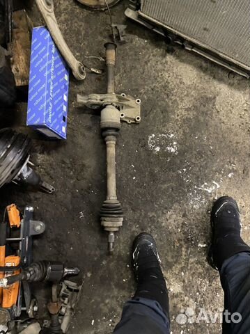 Привод правый Peugeot 307 1,6 АКПП