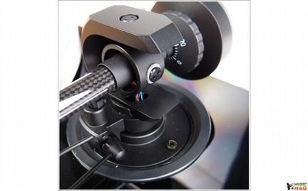 Проигрыватель Pro-Ject 1 Xpression Carbon Piano