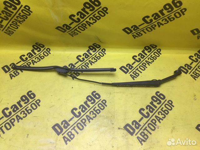 Поводок с дворником правый Chevrolet Lacetti