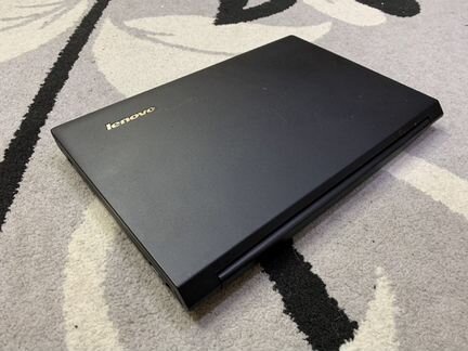 Lenovo B590