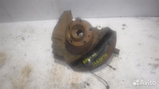 Кулак поворотный передний правый BMW X5 (E53) 199