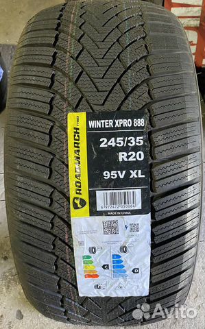 Roadmarch Winter XPro 888 245/35 R20